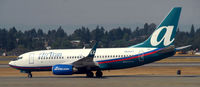 N285AT @ KSEA - Taxi to gate - by Todd Royer