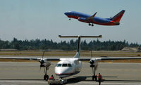 N351PH @ KSEA - Push back for departure - by Todd Royer