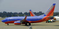 N425LV @ KSEA - Taxi to gate - by Todd Royer