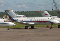 RA-87807 @ UUWW - Yunitemp-M - by Christian Waser