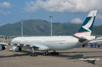 B-HXL @ VHHH - Cathay Pacific - by Michel Teiten ( www.mablehome.com )