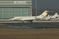 N171JJ @ LOWW - Aircraft Guaranty Corp Trustee  BD-700-1A11 Global 5000 - by Delta Kilo