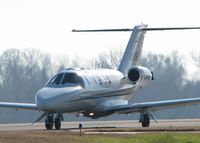 N815MC @ DTN - Taxiing at the Downtown Shreveport airport. - by paulp