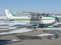 N80251 @ I74 - On the ramp at Urbana, Ohio - by Bob Simmermon