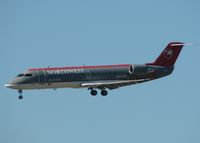 N8747B @ SHV - Landing at the Shreveport Regional airport. - by paulp