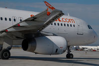 G-TTOG @ VIE - Easyjet Airbus 320 - by Yakfreak - VAP