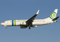 PH-HZG @ LEBL - On final to RWY 25R. - by Jorge Molina