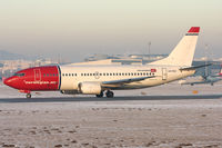 LN-KKG @ LOWS - szg wintercharter - by Peter Pabel