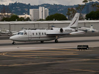 N525AK @ SMO - N525AK departing from RWY 21 - by Torsten Hoff