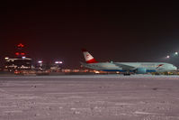 OE-LPB @ VIE - Austrian Airlines Boeing 777-200 - by Yakfreak - VAP