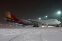 HL7436 @ VIE - Asiana Airlines Boeing 747-400