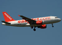 G-EZBP photo, click to enlarge G-EZBP photo, click to enlarge