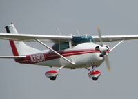 N3190R @ DTN - Landing at the Downtown Shreveport airport. - by paulp