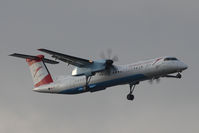 OE-LGG @ VIE - Bombardier DHC-8-402