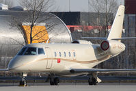 UR-KAS @ VIE - Gulfstream Aerospace G150