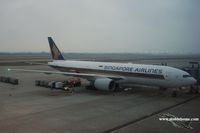 9V-SRG @ RCTP - Singapore Airlines flight SQ879 bound to Singapore-Changi - by Michel Teiten ( www.mablehome.com )