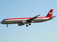 D-ALSD @ LEBL - Landing rwy 07R - by Shunn311