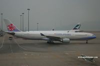 B-18352 @ VHHH - China Airlines CI763 to Jakarta - by Michel Teiten ( www.mablehome.com )