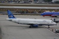 N613JB @ KFLL - Airbus A320