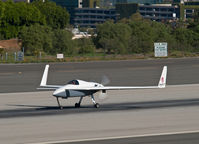 N442LT @ SMO - N442LT departing from RWY 21 - by Torsten Hoff