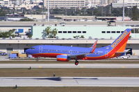 N916WN @ KFLL - Boeing 737-700 - by Mark Pasqualino