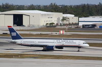 N939UW @ KFLL - Boeing 757-200 - by Mark Pasqualino