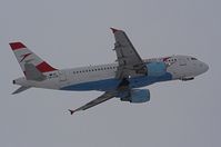 OE-LDE @ LOWW - AUSTRIAN AIRLINES - by Delta Kilo