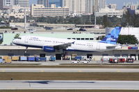 N624JB @ KFLL - Airbus A320 - by Mark Pasqualino