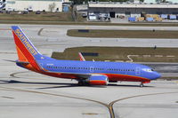 N213WN @ KFLL - Boeing 737-700 - by Mark Pasqualino