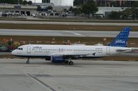 N655JB @ KFLL - Airbus A320