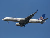 N14102 @ MCO - Continental 757-200 - by Florida Metal