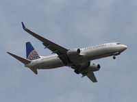 N27205 @ MCO - Continental 737-800