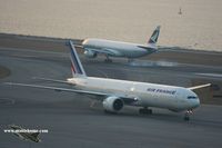 F-GSQJ @ VHHH - Air France arriving from Paris - by Michel Teiten ( www.mablehome.com )