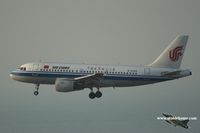 B-2225 @ VHHH - Air China - by Michel Teiten ( www.mablehome.com )