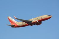 N748SW @ KFLL - Boeing 737-700 - by Mark Pasqualino