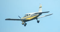 N5163S @ S50 - on final - by Wolf Kotenberg