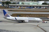 N18243 @ KFLL - Boeing 737-800 - by Mark Pasqualino
