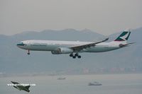 B-LAF @ VHHH - Cathay Pacific - by Michel Teiten ( www.mablehome.com )