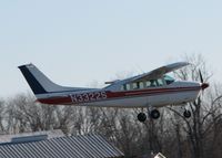 N3322S @ DTN - Landing at Downtown Shreveport. - by paulp