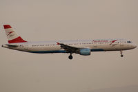 OE-LBF @ VIE - Austrian Airlines Airbus A321-211