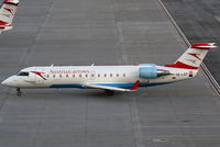OE-LCF @ VIE - Austrian arrows Canadair Regional Jet CRJ200LR