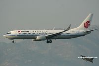 B-5392 @ VHHH - Air China - by Michel Teiten ( www.mablehome.com )