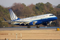N638RW @ ORF - United Express (Shuttle America) N638RW (FLT TCF7678) from Chicago O'Hare Int'l (KORD) landing on RWY 23.