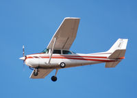 N3601E @ KAPA - Touch and Go on 17R. - by Bluedharma