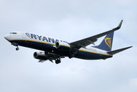 EI-DPW @ EHEH - landing at Eindhoven