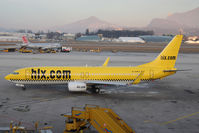 D-AHFO @ SZG - Boeing 737-8K5 - by Juergen Postl