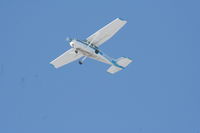 N5400H - Passing over Forest Lake (the lake) SW bound 2/8/09 - by LeeSail
