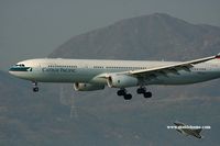 B-LAH @ VHHH - Cathay Pacific - by Michel Teiten ( www.mablehome.com )