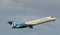 N926AT @ KFLL - Boeing 717-200 - by Mark Pasqualino