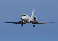 N215RE @ KAPA - On final approach to 17L.
